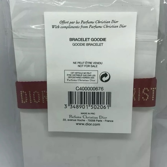 ๐5/$60 Christian Dior star ribbon bracelet - Picture 3 of 5